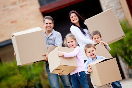 Free quote policy for a busy-location moving job